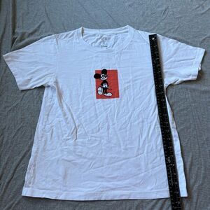 Sz XS UniQlo White t shirt with black and red Disney Mickey Mouse
